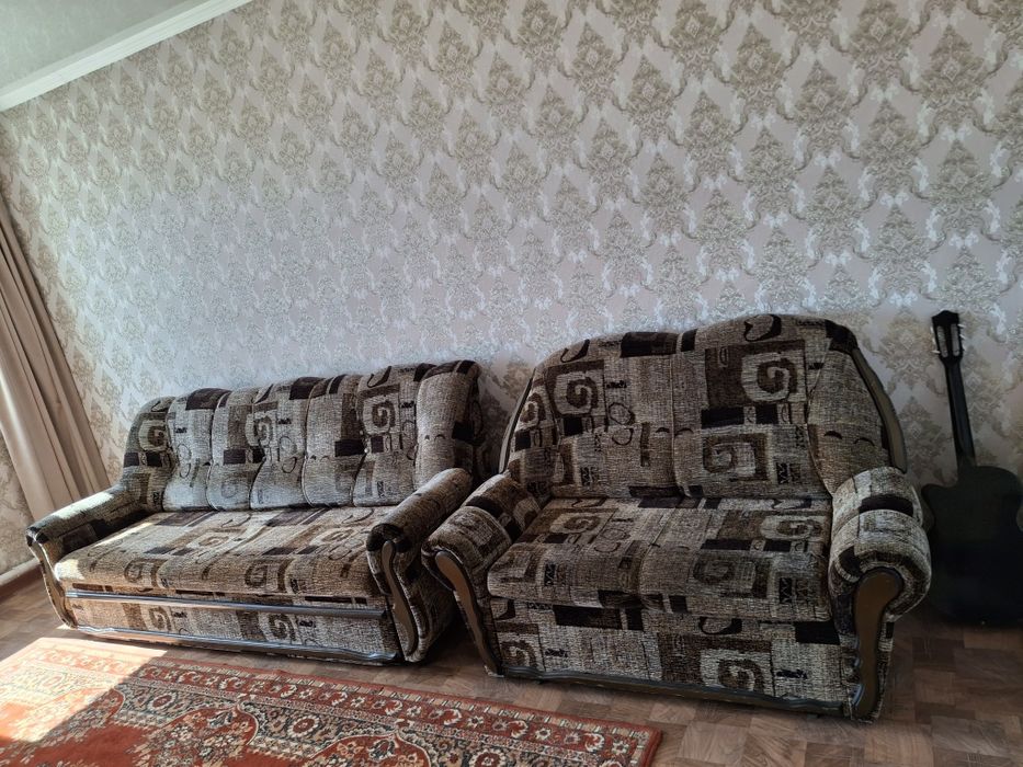 Продам диваны и кресла