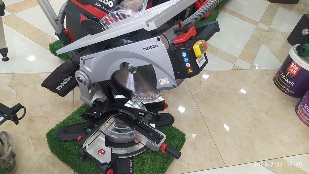 Пила торцовочная 305мм Metabo KGT 305 M Metabo Hikoki оптом