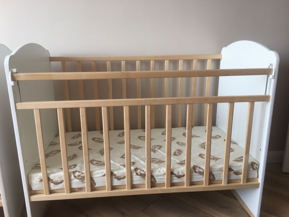 Детские кроватки