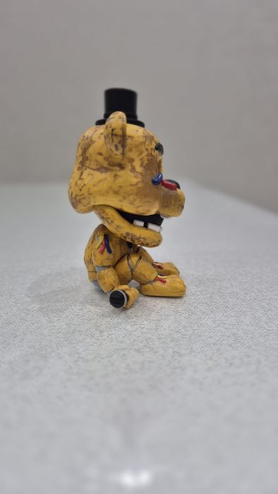 Funko Pop Five Nights at Freddy's-Withered Golden Freddy.