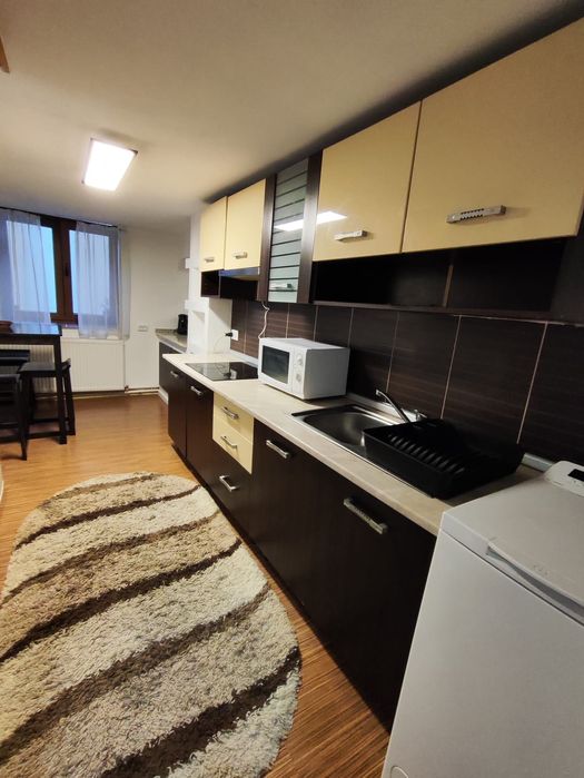 Închiriez apartament 1 camera tip studio ULTRACENTRAL cu  loc parcare - RECENT RENOVAT