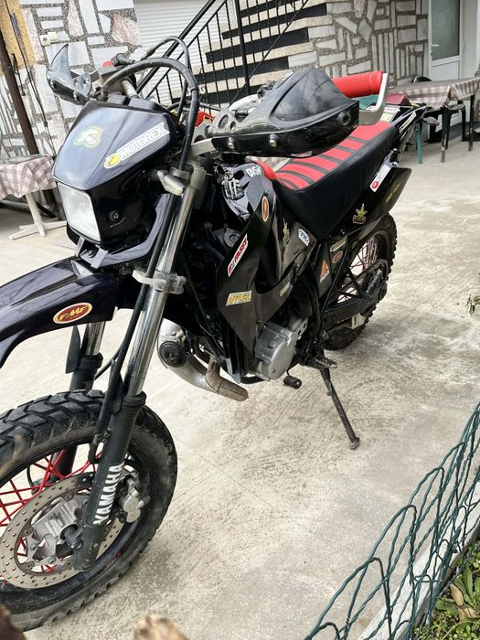 Yamaha dt125r 2006г.