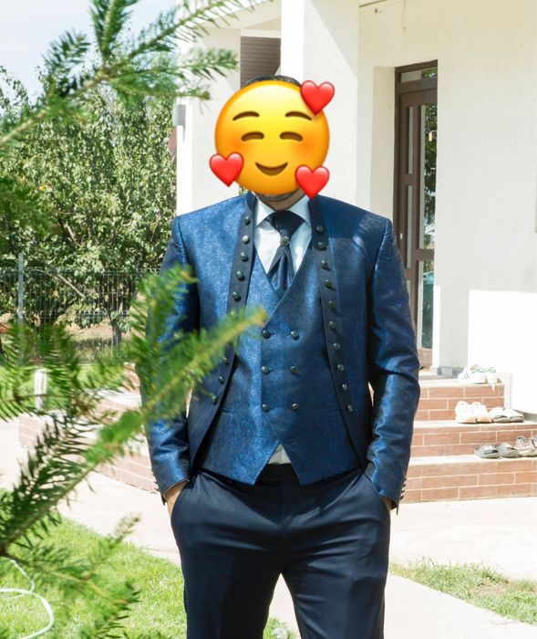 Vand costum mire, bleumarin inchis!