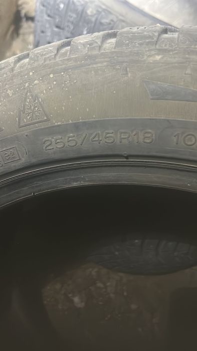 Продам комплект резины