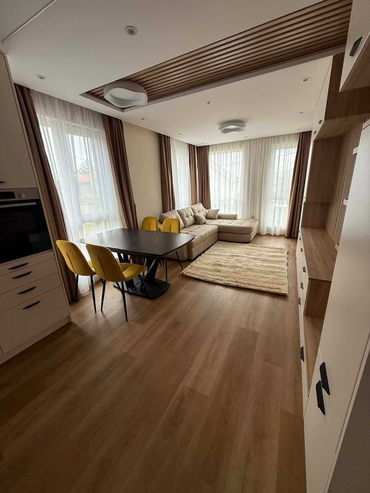 Продава се Тристаен апартамент в Варна, м-т Пчелина - 84 кв.м за 1573 €/кв.м - Снимка #2