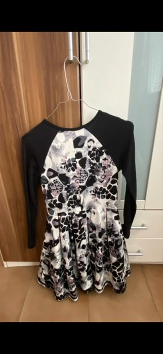 Официална Детска рокля 146см