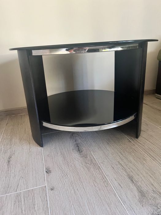 Vand masuta de sticla