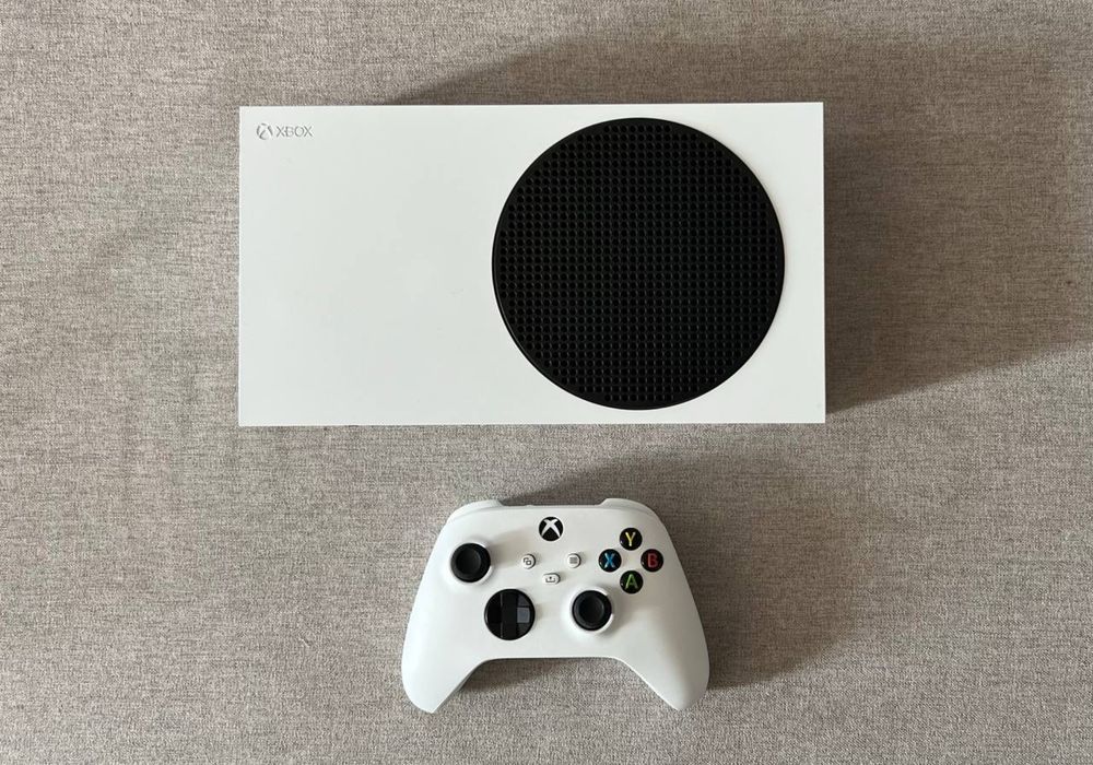 Продам Xbox Series S