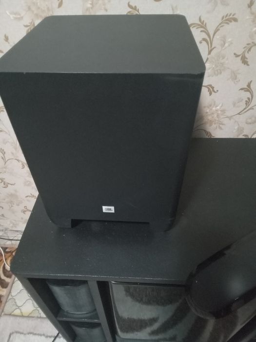 Саундбар jbl cinema 250