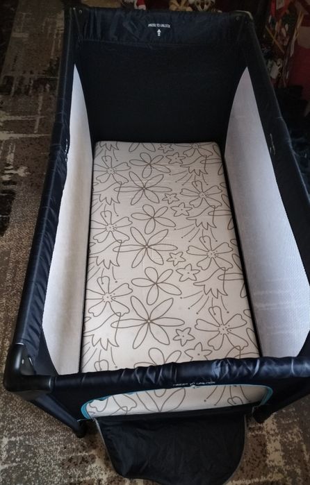 Pătuț Pliabil de vânzare