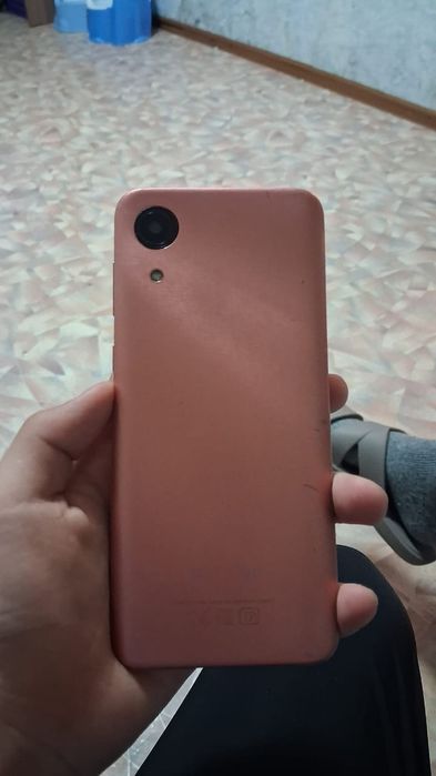 Обменяю или продам  телефон и ноутбук