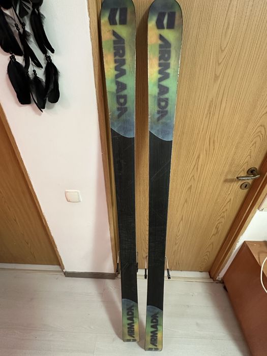 Schiuri Armada Freeride 181cm