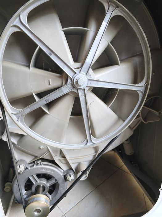 Пералня Beko WB 6006 RS – работеща, за части / лек ремонт (Пловдив)