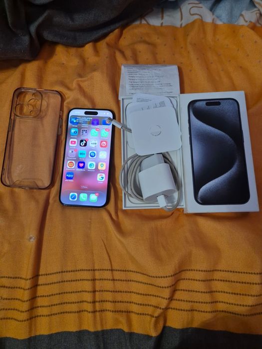 IPhone 15 pro срочно продам