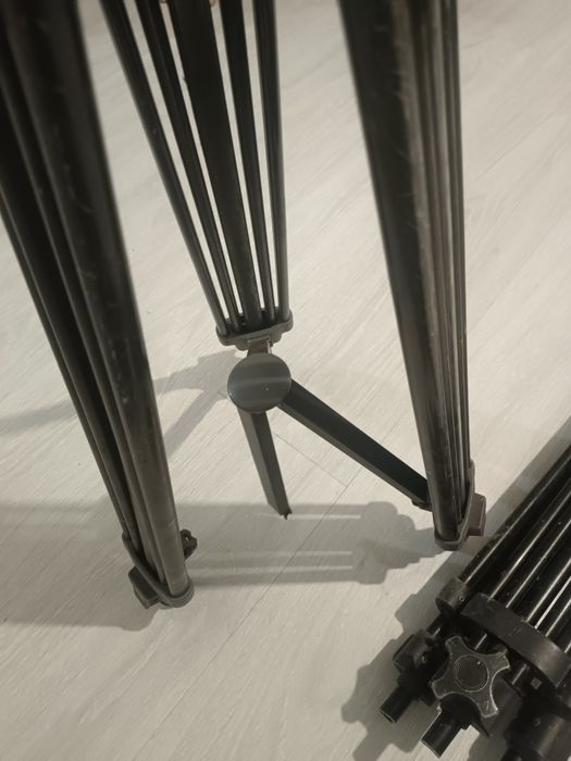 Штативы на запчасти