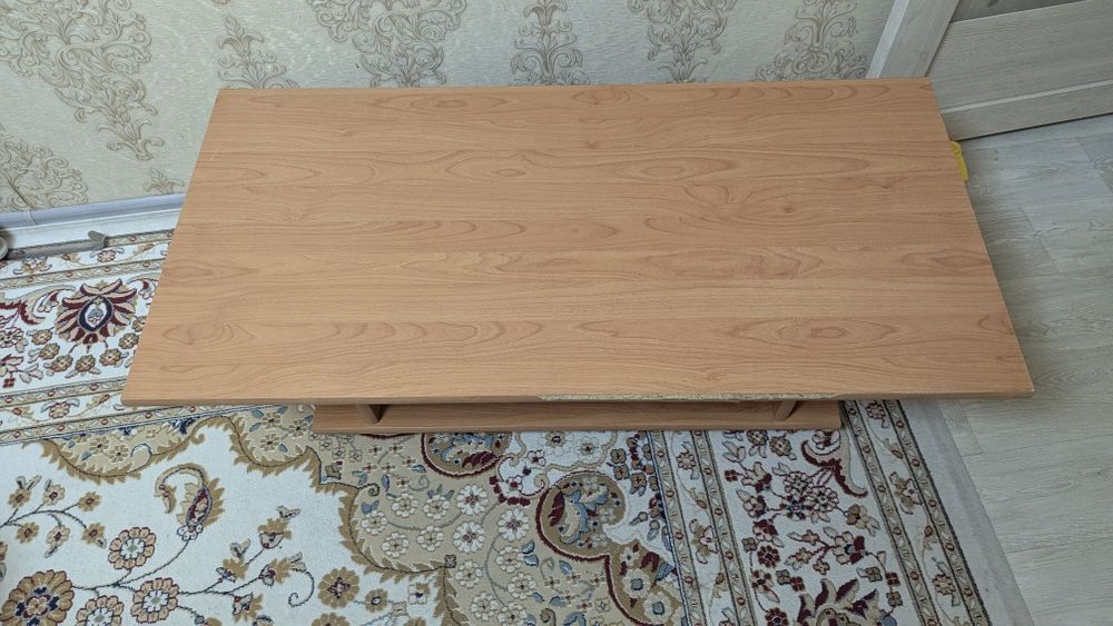 Продам журнальный столик