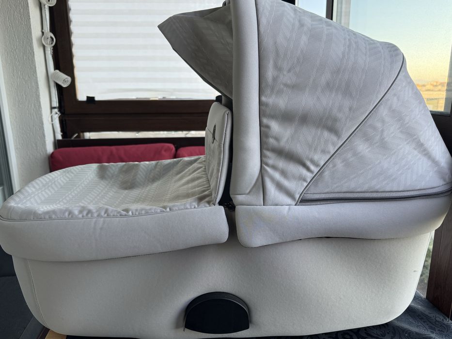 Детска количка Peg Perego Modular Lounge 3 в 1, цвят Moonstone
