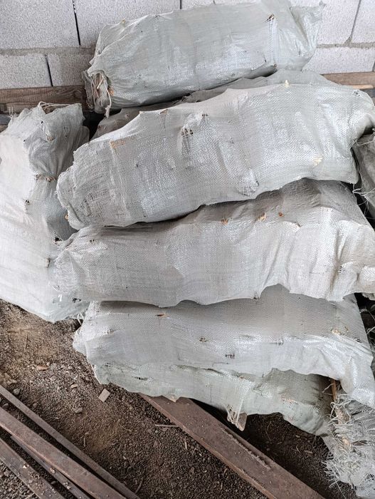 Дрова, дрова, дрова, дрова.