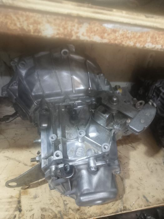 Продам коробки Лада Веста