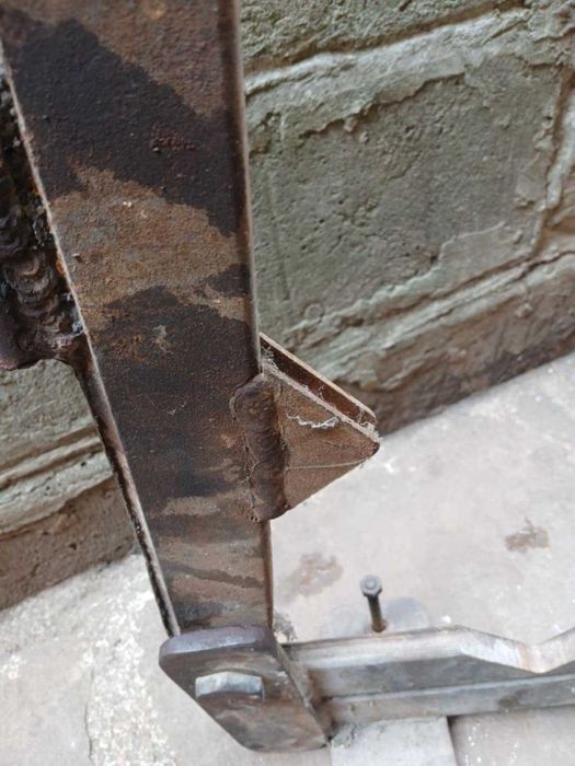 Ръчна преса за огъване на тел