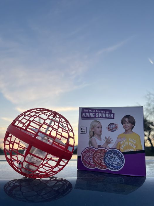 Minge Zburatoare Led Tip Drona Flynova Pro Incarcare cu Usb