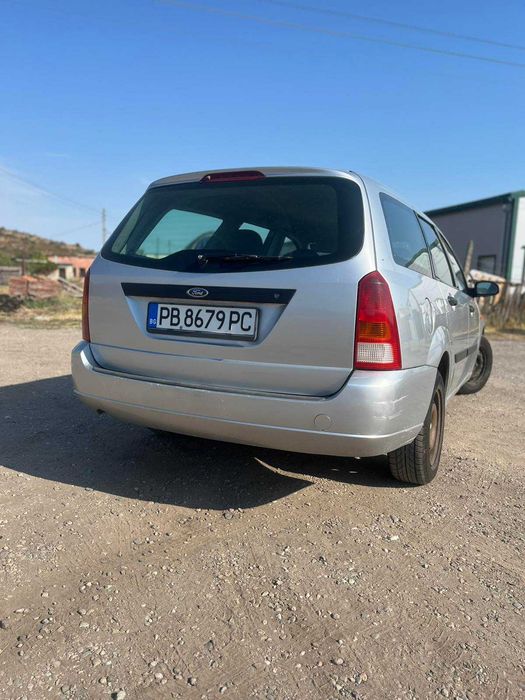 Продавам Ford Focus