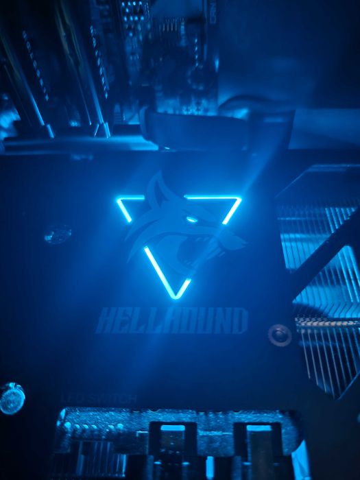 Геймърски компютър Ryzen 5 7600 / RX 7800 XT 16GB / 32GB DDR5