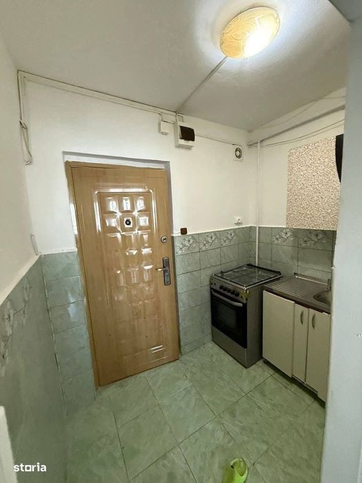 De vanzare garsonieră, etajul 3, mobilata și utilata 24.000 euro