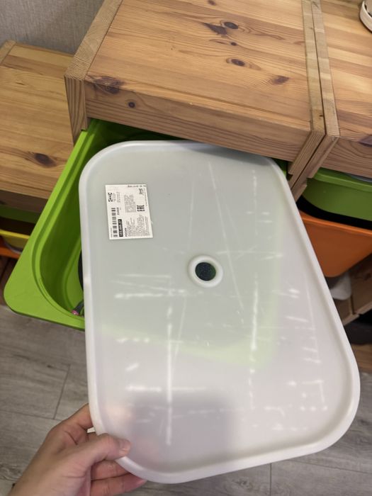 Стеллаж Икеа Труфаст с контейнерами