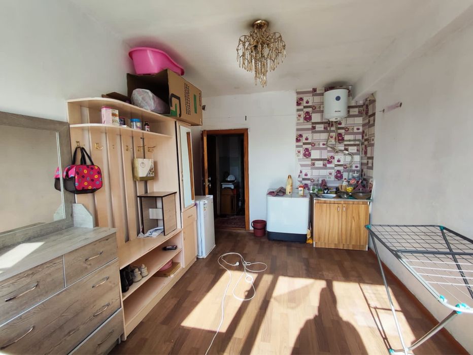 Продам в центре города 1 комнатную