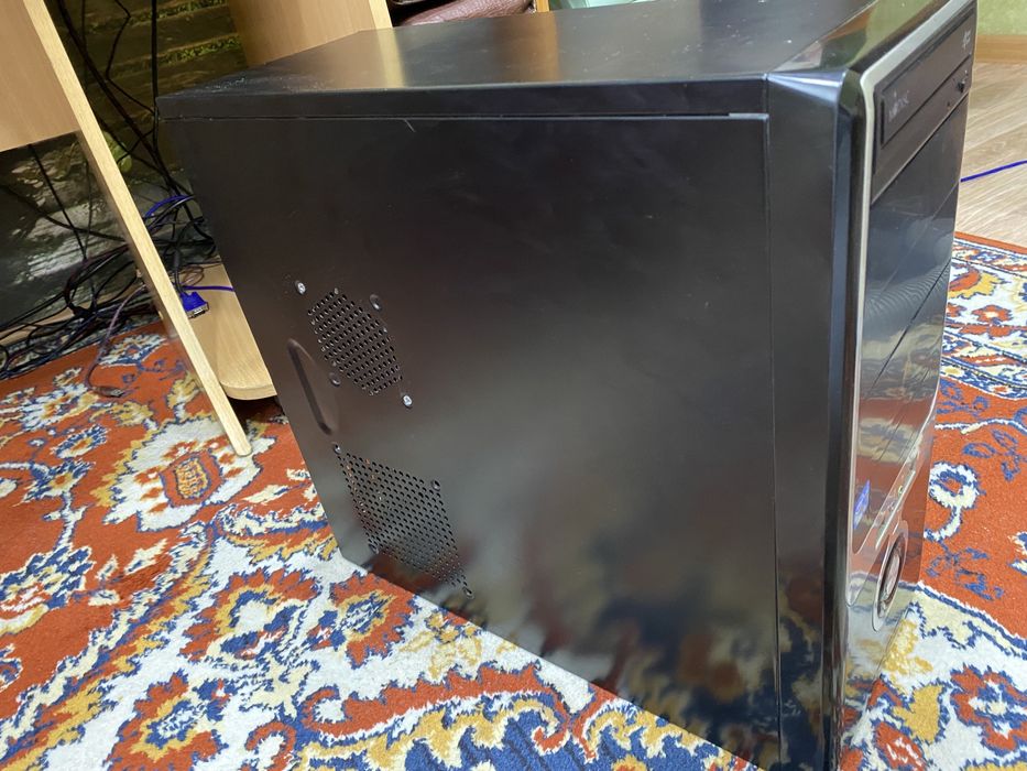 Продам ПК в рабочем нормальном состоянии, все характеристики указаны