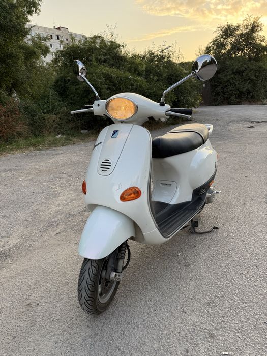 Скутер VESPA (49куб.)