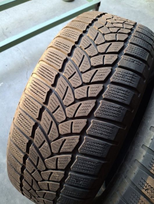 2 Anvelopele de iarnă ms  205 55 r16  Firestone