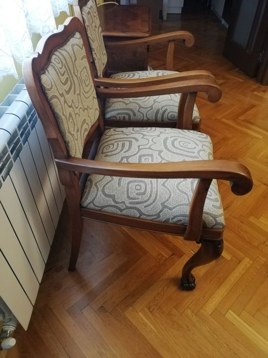 Столове tet-a-tet