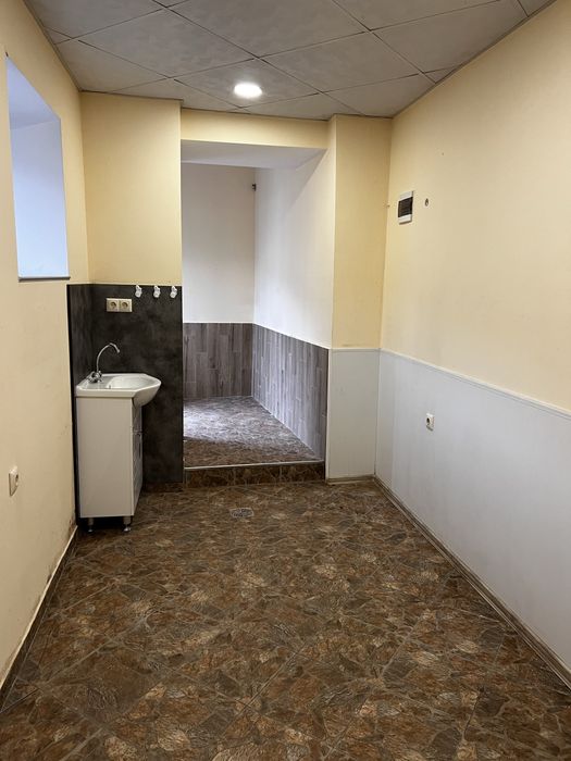 Дава се под наем Магазин в Смолян, Устово - 50 кв.м за 102 € - Снимка #8