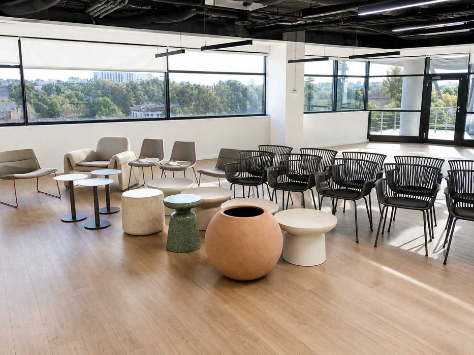 Montaj Mobilier Birouri Firme Spatii Comerciale