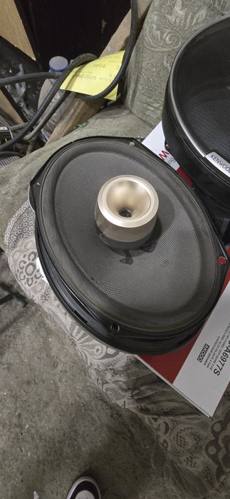 Kenwood 710 sotiladi