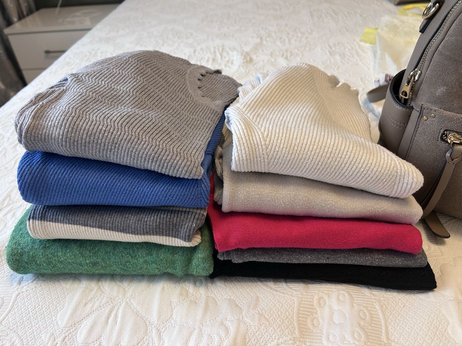 Лот дамски блузи