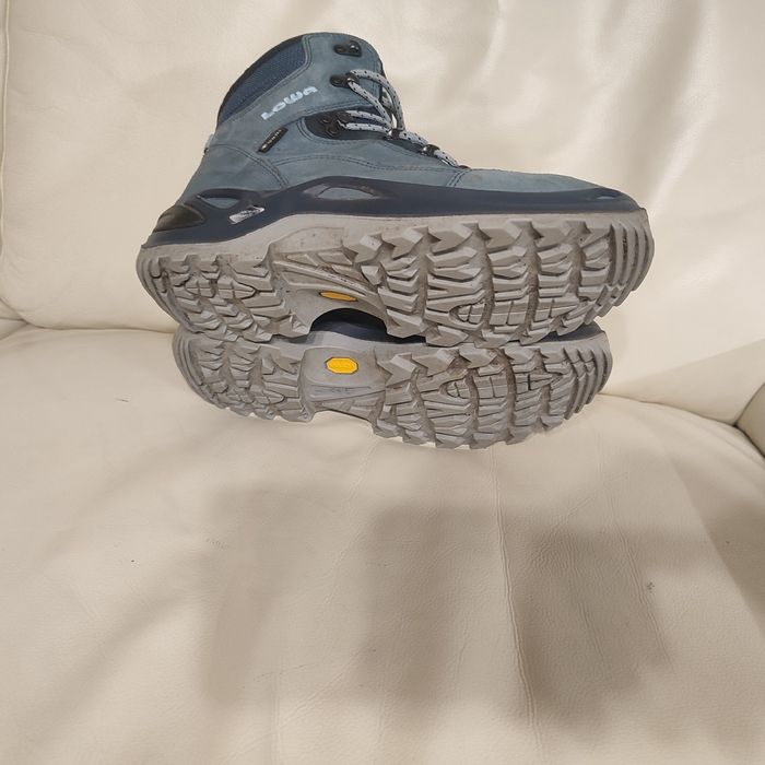 Ghete Nr 41 Lowa Goretex bocanci Meindl scarpa