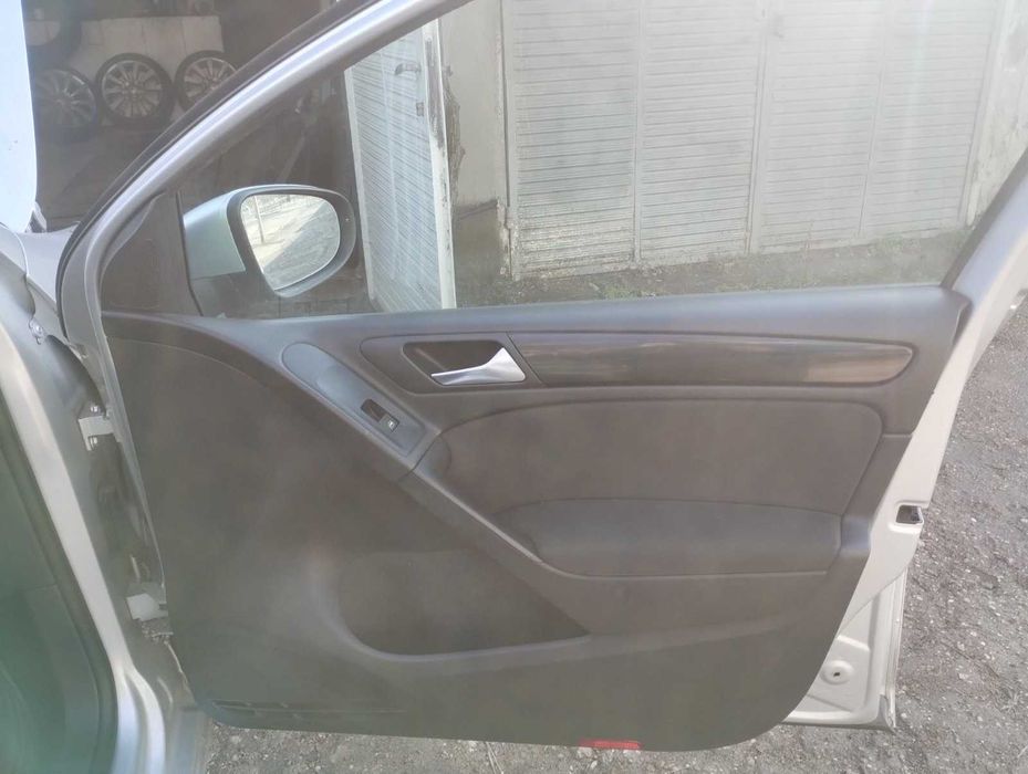 VW Golf 6 цял или на части