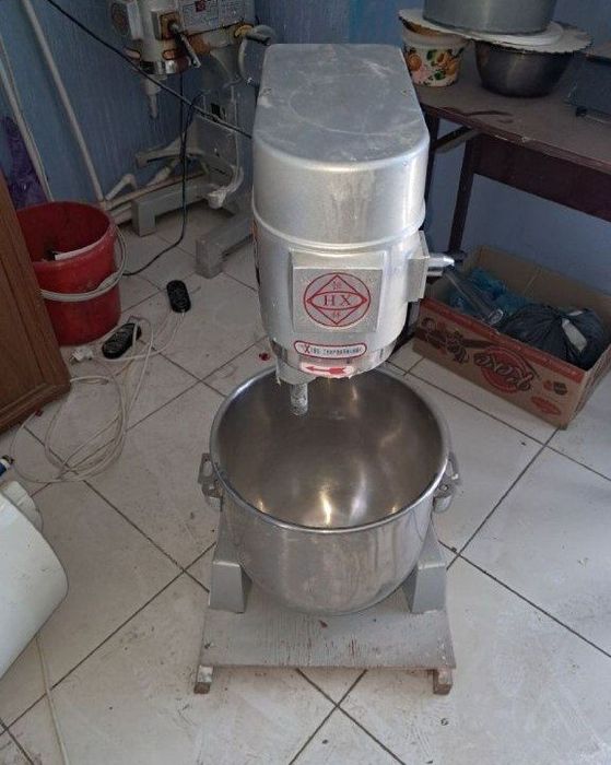 Mikser 10 litrlik