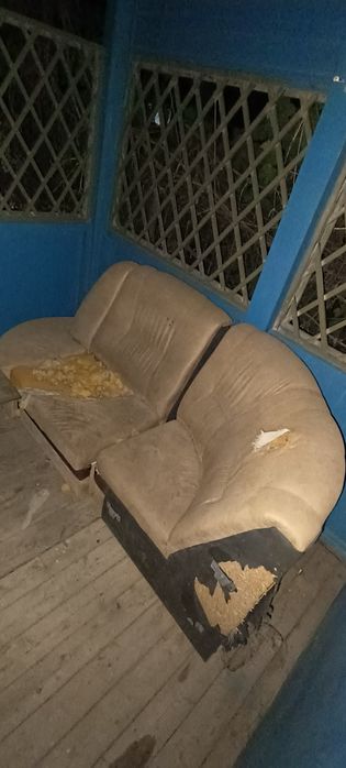 Отдам диван бесплатно