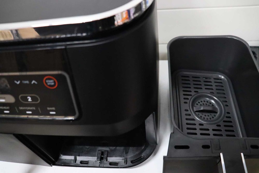 Фритюрник с горещ въздух Ninja Foodi MAX Dual Zone, 7.6L Air Fryer.