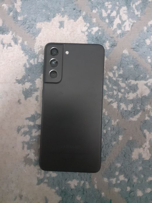 Samsung s21 fe қара цвет