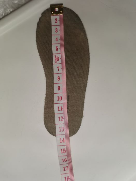 Vand adidasi zara marimea 20