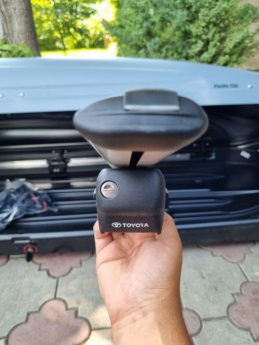 Продам Автобокс Thule Pacific 700
