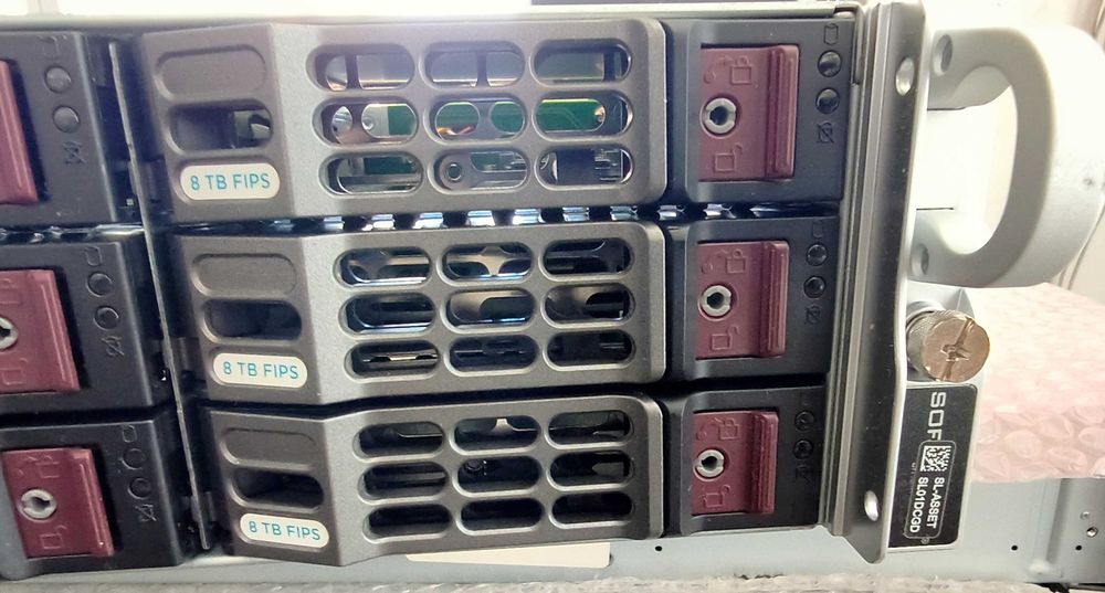 Сървър Supermicro 6028U 12LFF 2U X10DRU-i+ 2*E5-2690v4 32GB 9300-8i