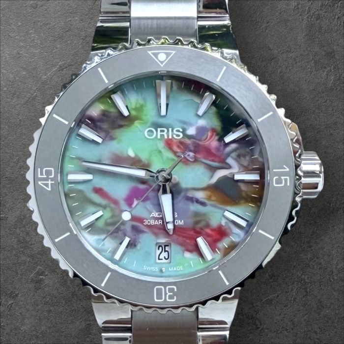 Oris Aquis Date "Upcycle" (36.5 мм) чисто нов фул комплект