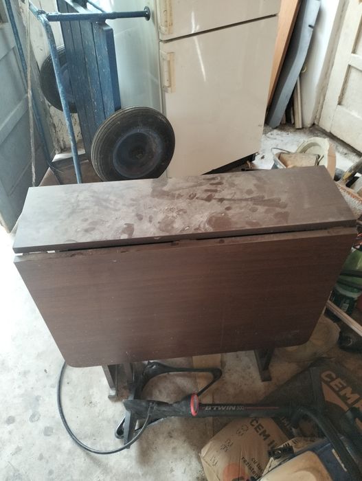 Vând mobila și masa extensibila!!
