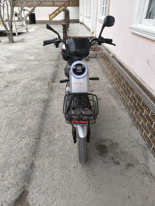 Skuter xolati yaxshi ideal ozgina minilgan